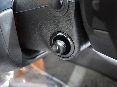 Used 2009 Jaguar XKR R RWD image 22