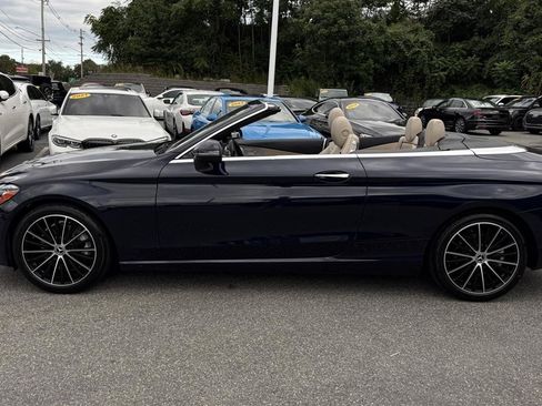 Used 2019 Mercedes-Benz C 300 4MATIC Cabriolet image 11