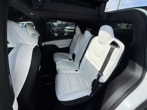 Used 2022 Tesla Model X AWD/4WD image 27
