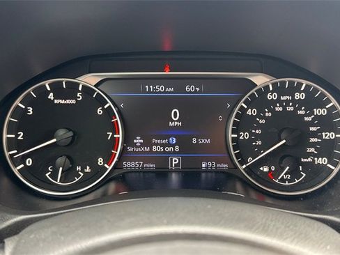 Used 2024 Nissan Altima 2.5 SV image 40