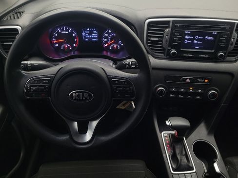 Used 2018 Kia Sportage LX image 22