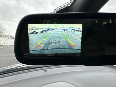 Used 2020 Dodge Journey SE w/ SE Popular Equipment Group image 16