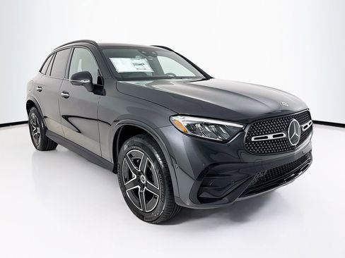 New 2026 Mercedes-Benz GLC 300 image 1