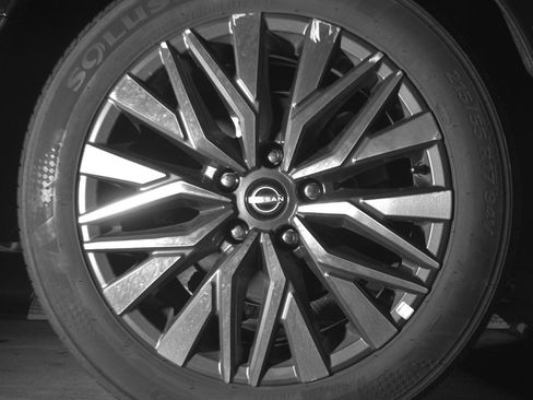 Used 2025 Nissan Altima 2.5 SV image 15