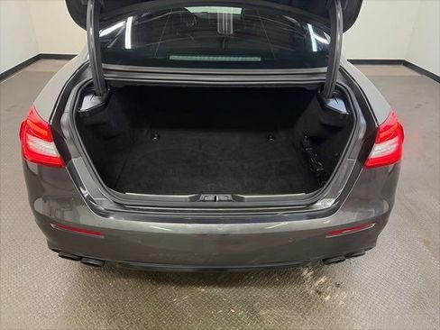 Used 2019 Maserati Quattroporte S GranLusso image 11