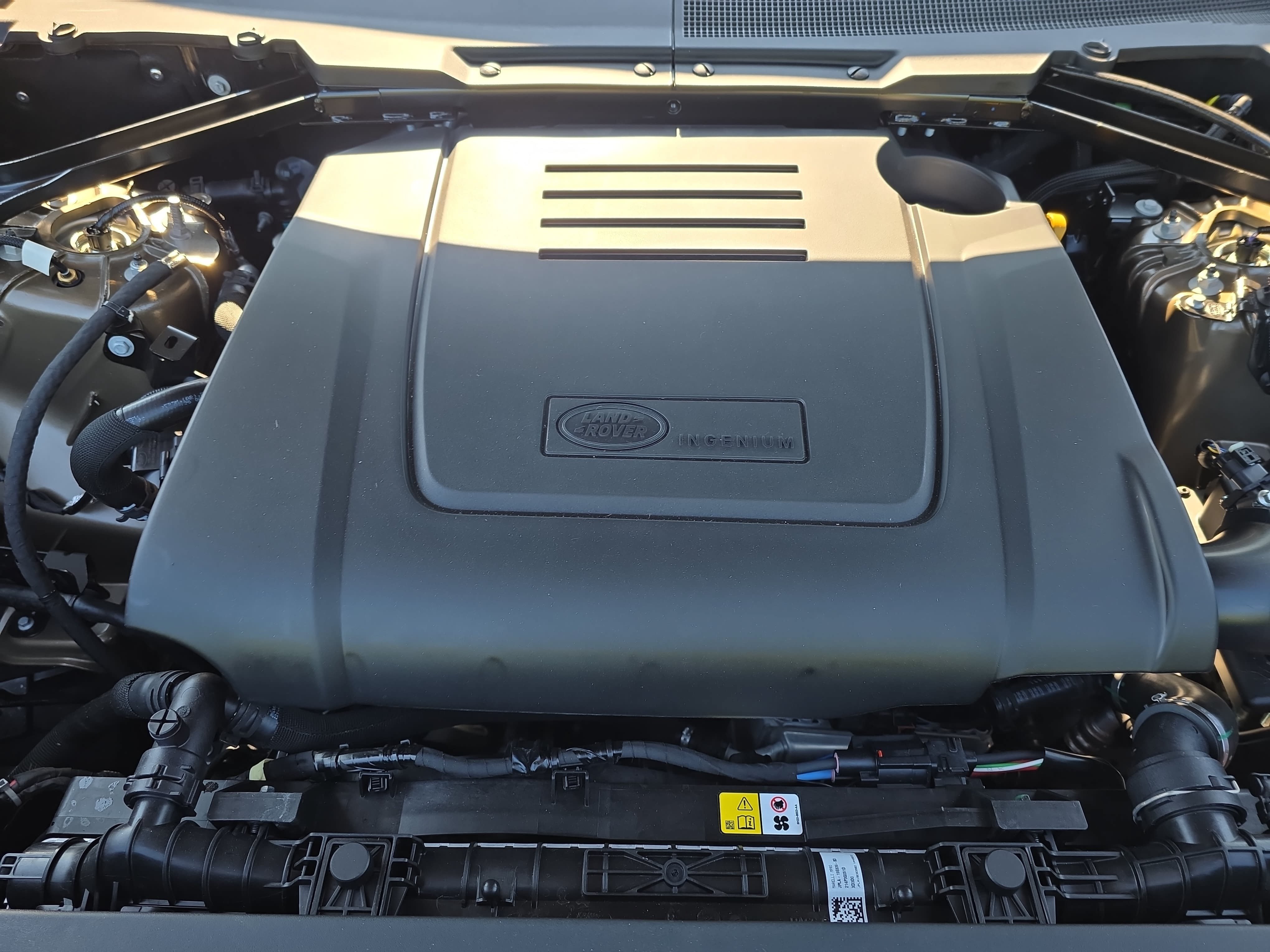New 2026 Land Rover Defender 110 S AWD/4WD image 29
