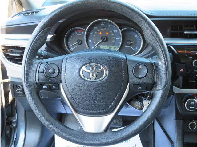 Used 2015 Toyota Corolla LE FWD image 8