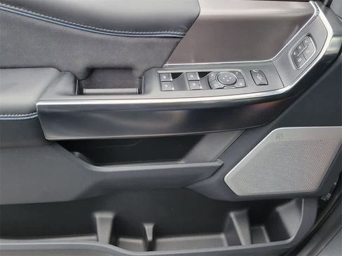 New 2026 Ford F250 Platinum image 21