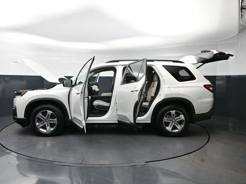 Certified 2026 Honda Pilot EX-L image 33