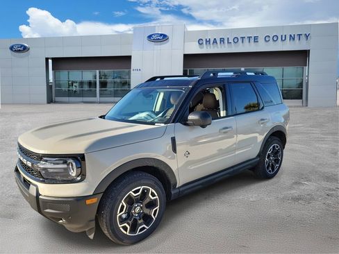 New 2025 Ford Bronco Sport Outer Banks w/ Outer Banks Tech Package+ AWD/4WD image 2