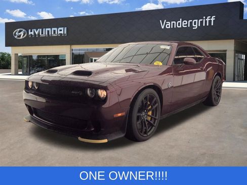 Used 2023 Dodge Challenger SRT Hellcat image 1