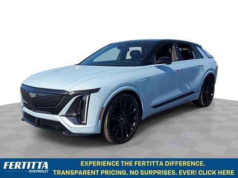 Used 2026 Cadillac Lyriq V AWD/4WD image 1