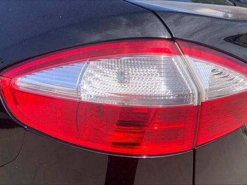 Used 2015 Ford Fiesta S FWD image 27