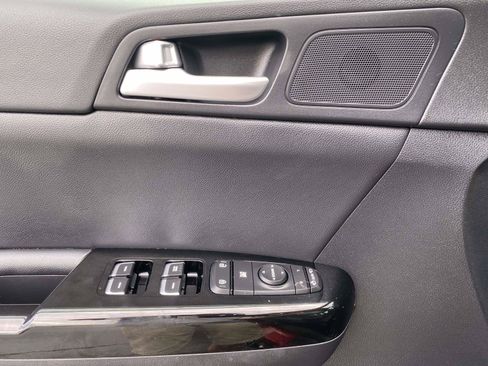 Used 2021 Kia Sportage EX w/ EX Technology Package FWD image 18
