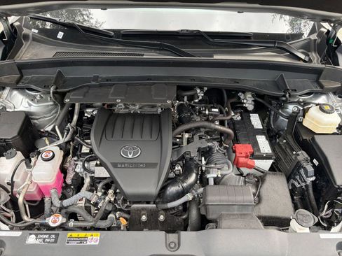 Used 2025 Toyota Grand Highlander FWD image 27