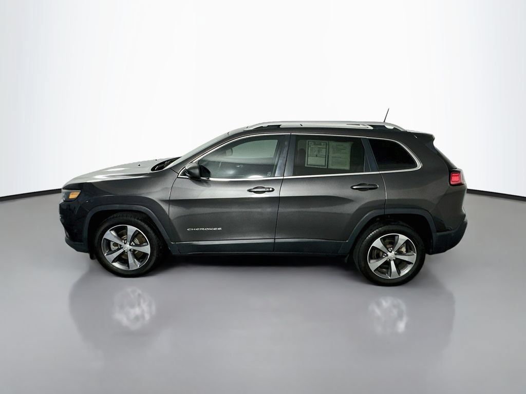 Used 2019 Jeep Cherokee Limited w/ Luxury Group FWD image 4