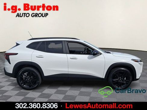 Used 2024 Chevrolet Trax ACTIV w/ Driver Confidence Package FWD image 7