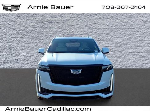 Used 2021 Cadillac Escalade Sport w/ Driver Assist Tech Package AWD/4WD image 13