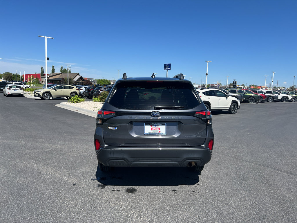 Used 2026 Subaru Forester Premium AWD/4WD image 8