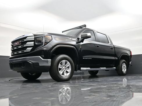 Used 2024 GMC Sierra 1500 SLE RWD image 20