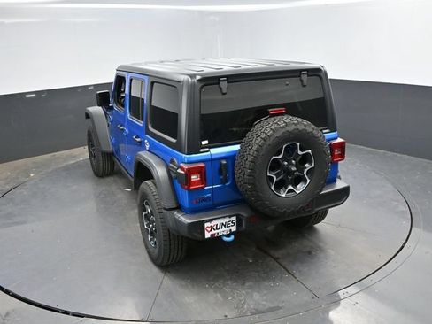 Used 2022 Jeep Wrangler Unlimited Rubicon 4xe w/ Cold Weather Group AWD/4WD image 45