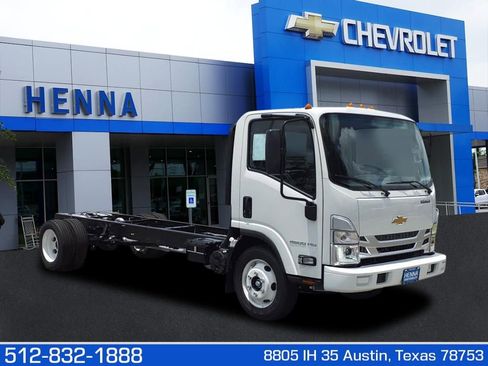 New 2025 Chevrolet Low Cab Forward image 1