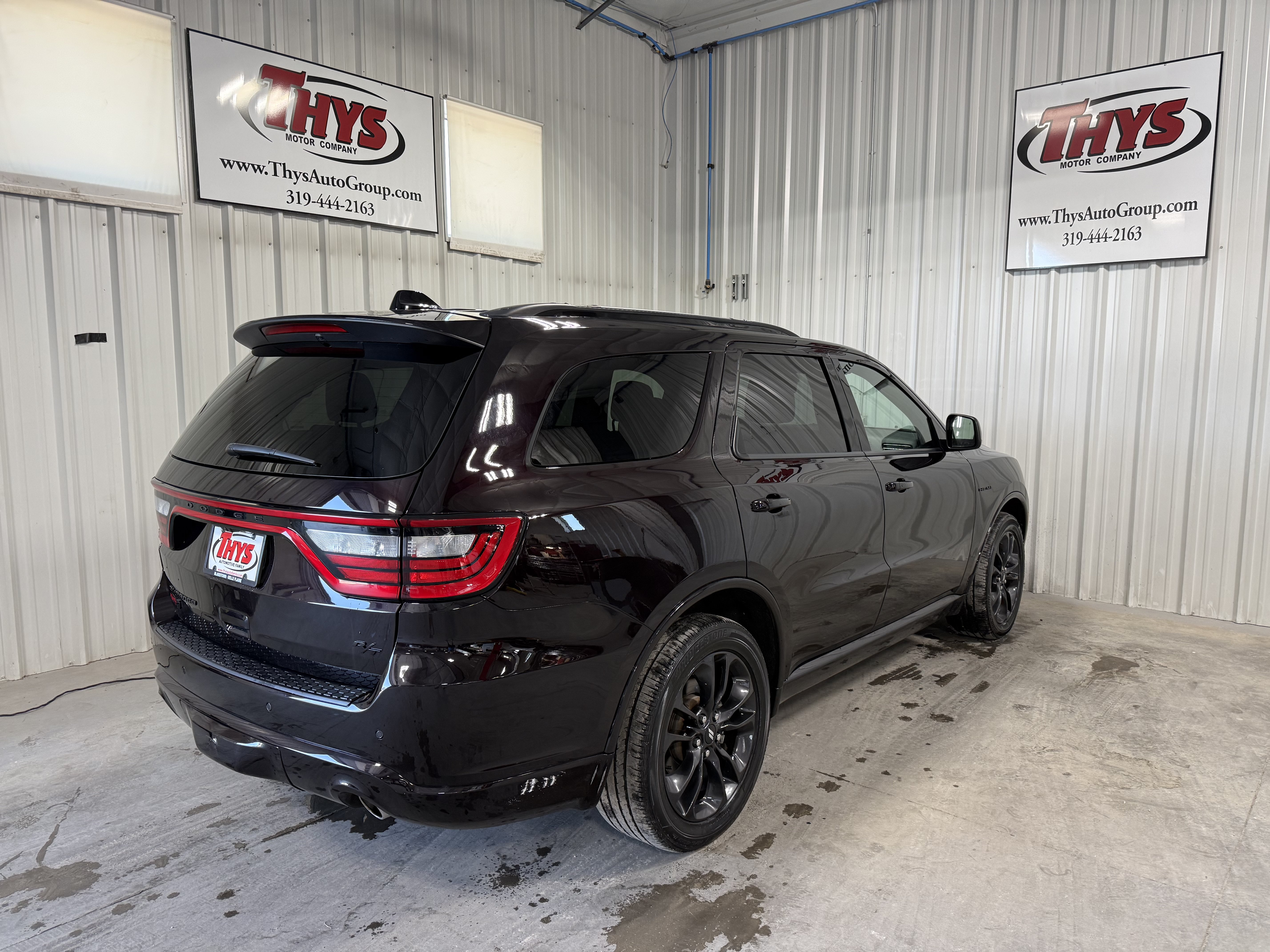 Used 2025 Dodge Durango R/T w/ Blacktop Package AWD/4WD image 3