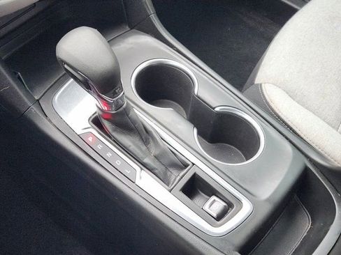 Used 2022 Chevrolet Equinox LS w/ LS Convenience Package image 22