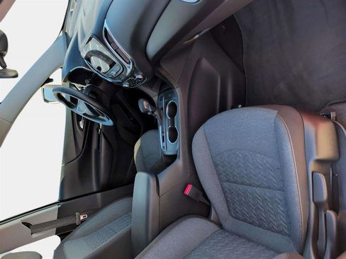 Used 2023 Chevrolet Equinox LT image 21