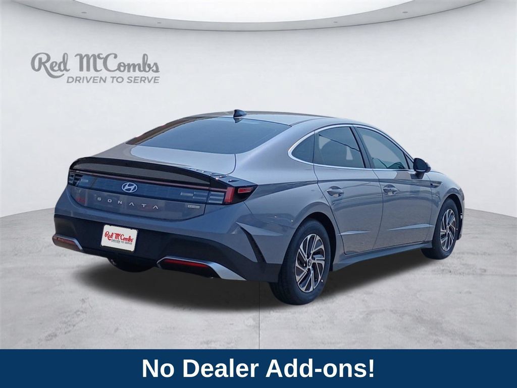 New 2026 Hyundai Sonata Blue FWD image 5