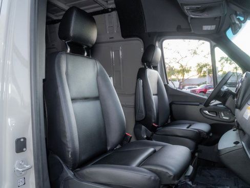 New 2026 Mercedes-Benz Sprinter 2500 image 14