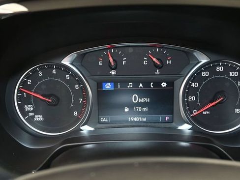 Used 2024 Chevrolet Blazer LT w/ Convenience Package FWD image 9