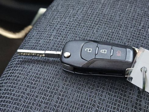 New 2026 Ford Maverick XL w/ Equipment Group 101A image 27