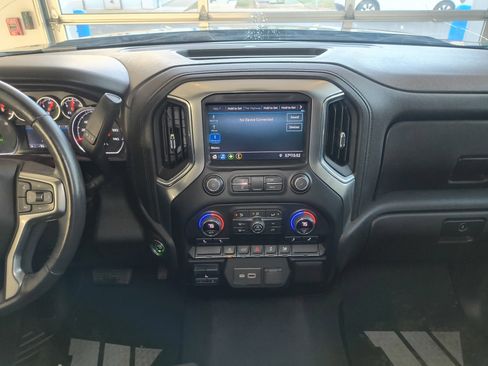Used 2021 Chevrolet Silverado 1500 LT w/ Bed Protection Package image 13