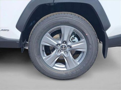 New 2025 Toyota RAV4 XLE image 9