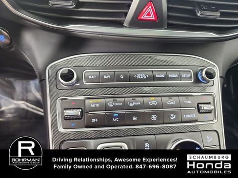 Used 2022 Hyundai Santa Fe Limited image 9