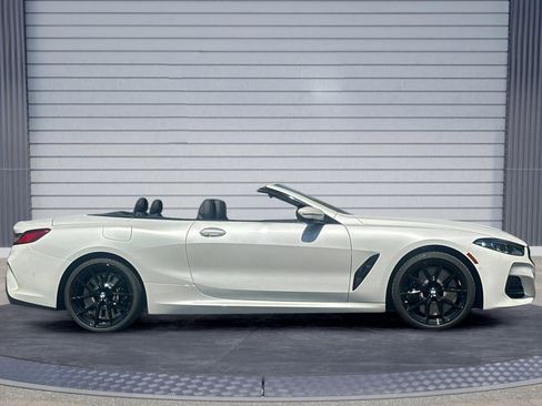 New 2026 BMW 840i Convertible image 2
