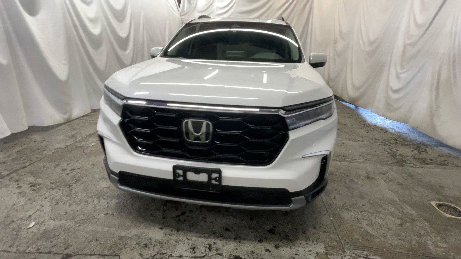 Certified 2024 Honda Pilot EX-L image 15