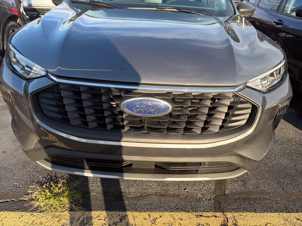 Used 2025 Ford Escape Active AWD/4WD image 31