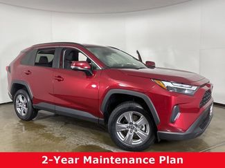 Used 2025 Toyota RAV4 XLE video 1
