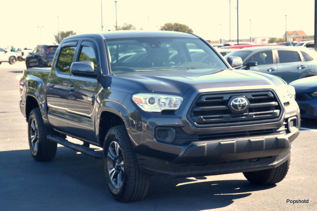 Used 2018 Toyota Tacoma SR w/ SR Convenience Package RWD image 2