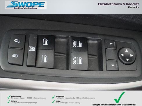 Used 2019 Jeep Cherokee Overland image 14