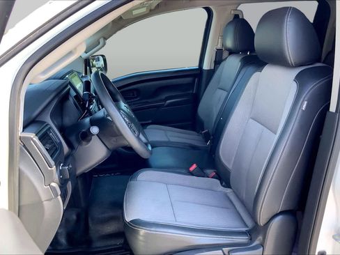 Used 2021 Nissan Titan S w/ S Utility Package AWD/4WD image 8