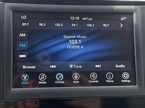 Used 2019 Chrysler Pacifica Touring-L FWD image 22