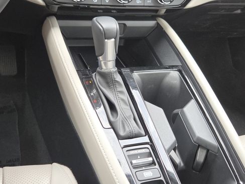Certified 2025 Honda Accord Touring image 36