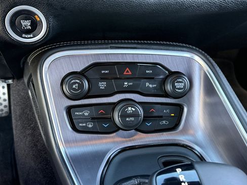 Used 2016 Dodge Challenger R/T Scat Pack image 27