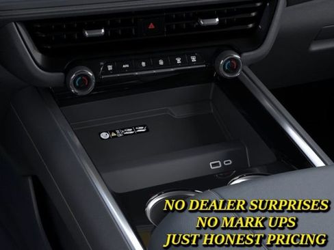 New 2026 Chevrolet Suburban Premier w/ Sun And Tow Package AWD/4WD image 23