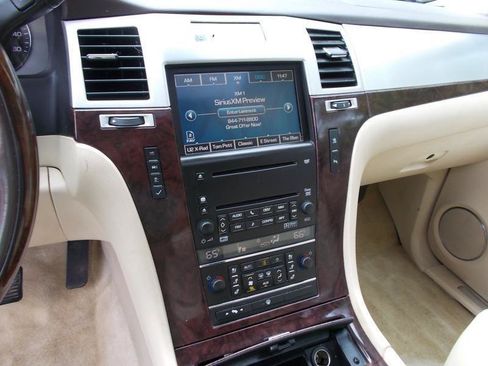 Used 2008 Cadillac Escalade 2WD image 31