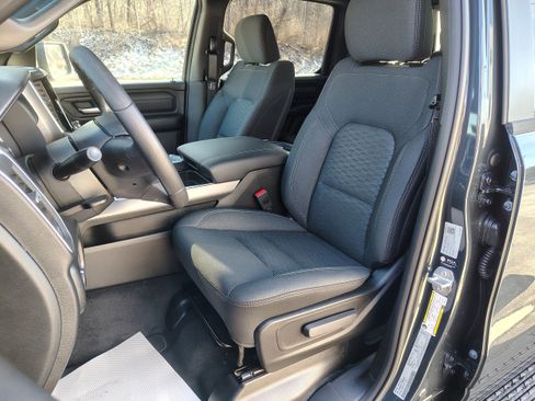 New 2026 RAM 1500 Express image 17