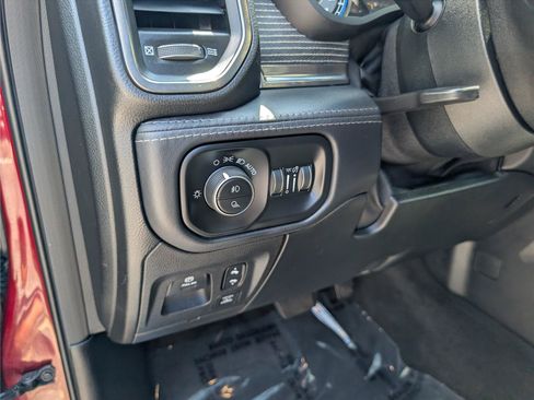 Used 2021 RAM 1500 Limited AWD/4WD image 25